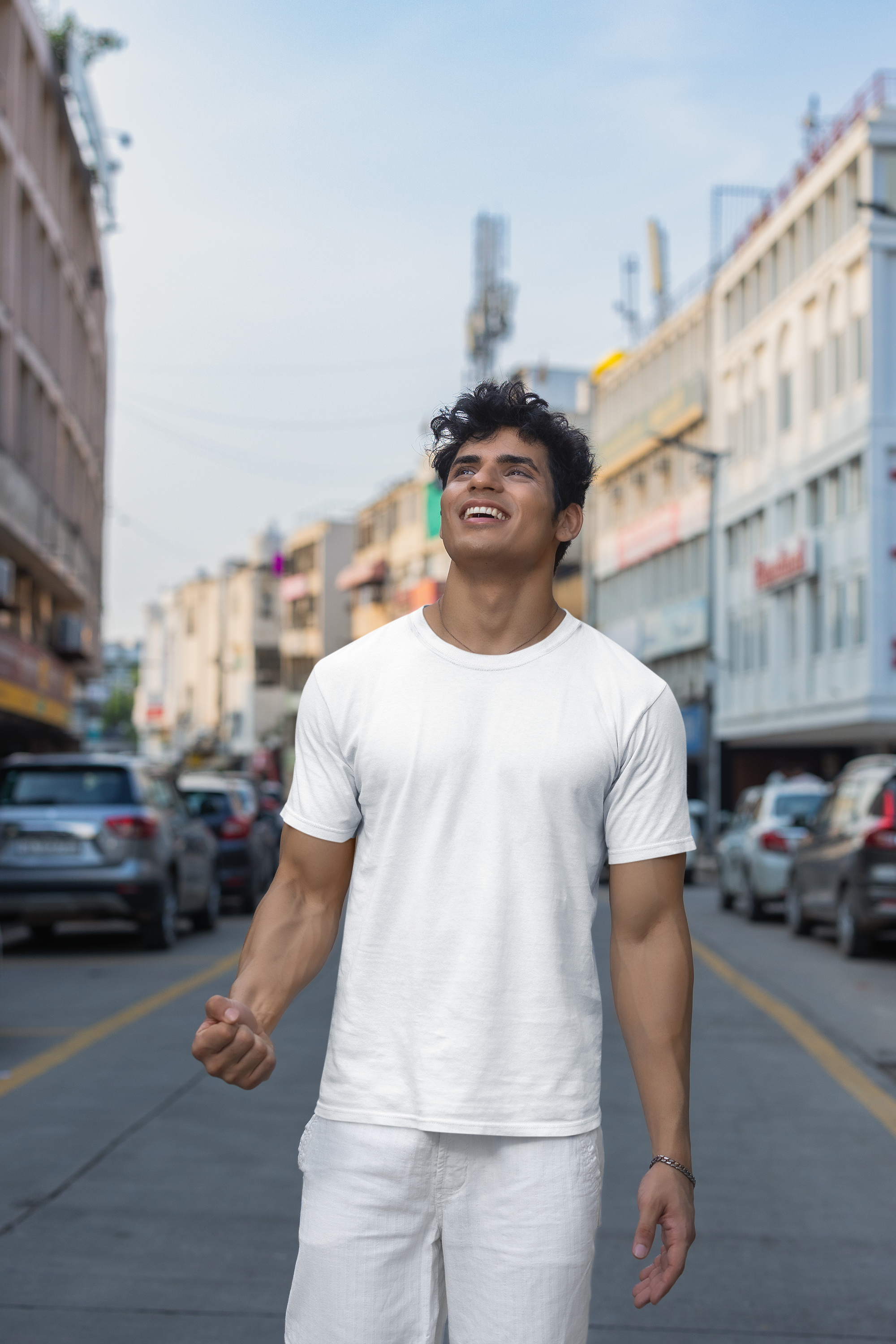 White V - ICustomyzo